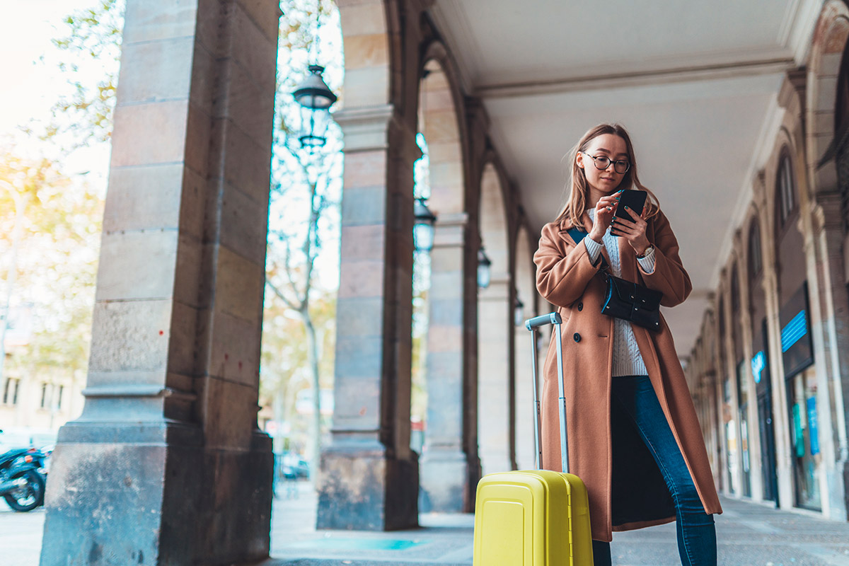 VIAJES Y VISITAS PROGRAMADAS